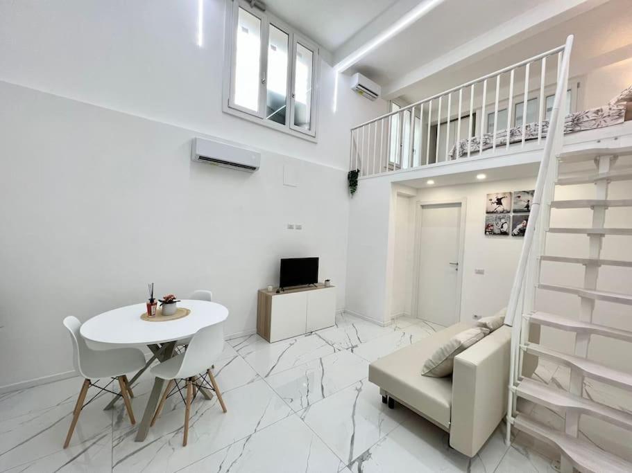 Cozy Dergano M3 Milan